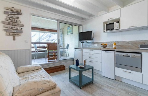 Damgan Apartment | Lovely apartment for 4 guests with WIFI, pool and TV