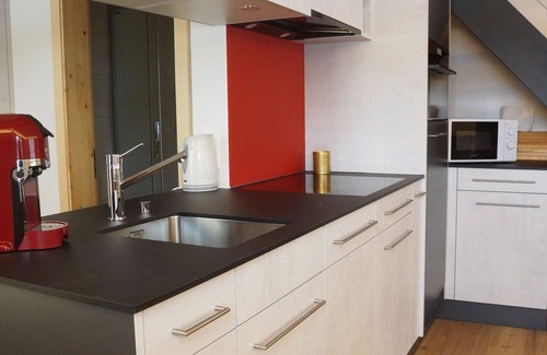Lenk Apartment | Lovely apartment for 4 guests with WIFI, TV and balcony
