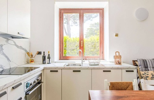 Domaso Apartment | Lovely apartment for 4 people with WIFI, pool and patio