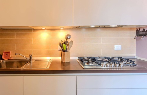 Lierna Apartment | Lovely apartment for 4 guests with WIFI, A/C, TV and balcony