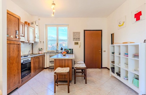 Fiumelatte Apartment | Lovely apartment for 4 people with WIFI, TV, terrace and parking