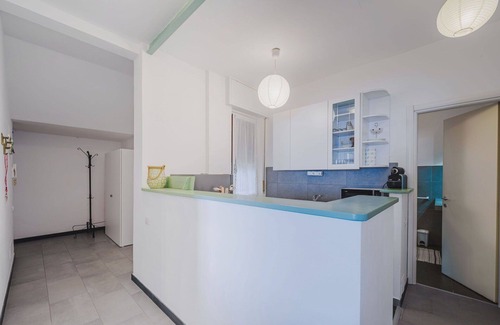 Zoagli Apartment | Lovely apartment for 4 guests with WIFI, TV, patio and pets allowed