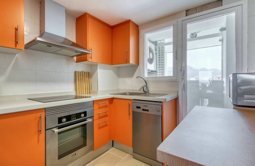 Les Deveses Apartment | Lovely apartment for 4 people with WIFI, A/C, pool, TV and terrace