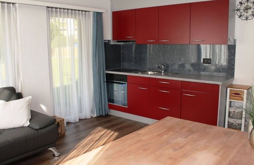 Sedrun Apartment | Lovely apartment for 5 people with WIFI, TV, balcony, pets allowed and parking