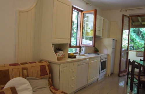 Sassetta Apartment | Lovely apartment for 5 guests with pool, WIFI, TV and patio