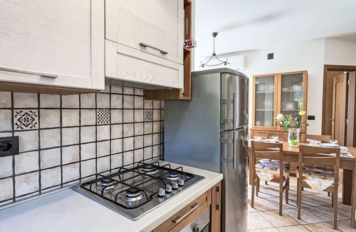 Savona Apartment | Lovely apartment for 5 guests with WIFI, TV, patio, pets allowed, panoramic view and parking