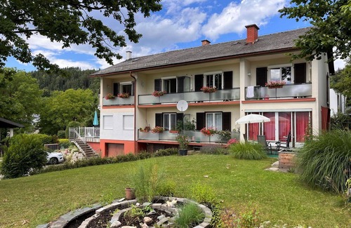 Goritschach Apartment | Lovely apartment for 6 people with WIFI, TV, balcony and pets allowed