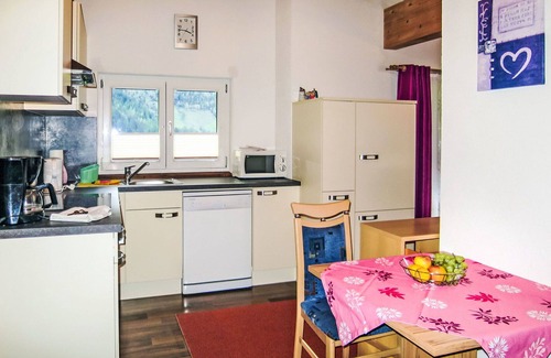 Huben Apartment | Lovely apartment for 6 guests with WIFI, balcony and pets allowed