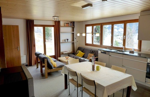 Buerchen Apartment | Lovely apartment for 6 people with WIFI, TV, patio and panoramic view