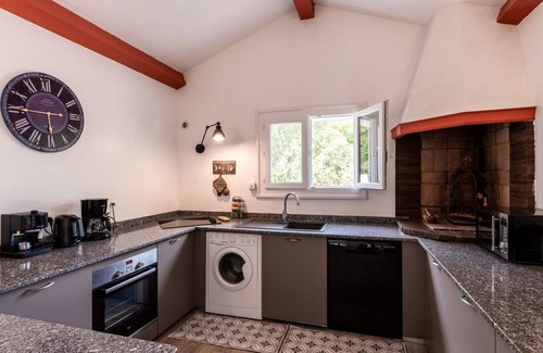 Prunete Apartment | Lovely apartment for 6 guests with WIFI, pool, TV, terrace and parking