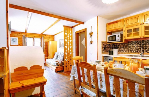 Penia Apartment | Lovely apartment for 6 people with TV and pets allowed
