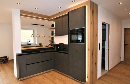 Kramsach Apartment | Lovely apartment for 6 guests with TV, terrace and parking