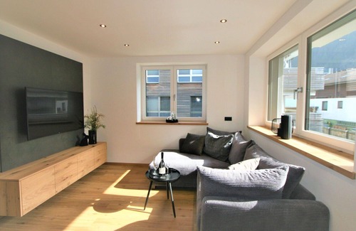 Kramsach Apartment | Lovely apartment for 6 guests with TV, terrace and parking