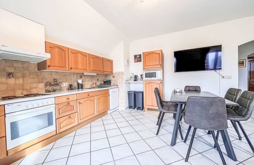 Grosssoelk Apartment | Lovely apartment for 12 people with WIFI, hot tub, TV, terrace and panoramic view