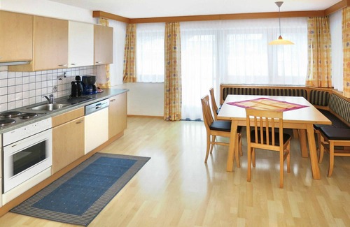 Zillertal Apartment | Lovely apartment for 6 guests with WIFI, TV, terrace and parking