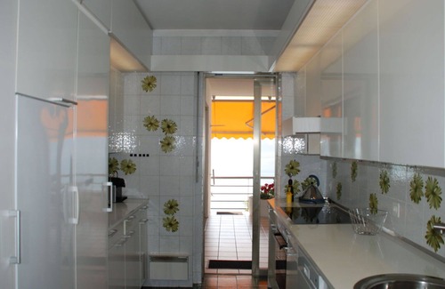 Brissago Apartment | Lovely apartment for 5 guests with hot tub, WIFI, TV, patio, panoramic view and parking