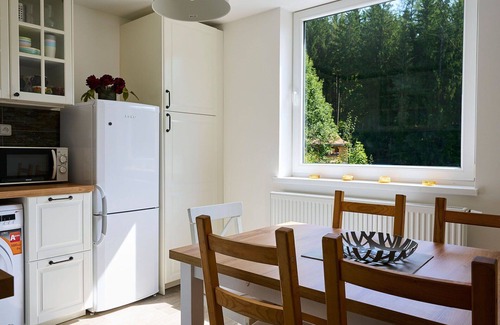 Harrachov Apartment | Lovely apartment for 4 guests with WIFI, TV, balcony and pets allowed