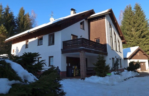 Harrachov Apartment | Lovely apartment for 12 people with WIFI, pets allowed and parking