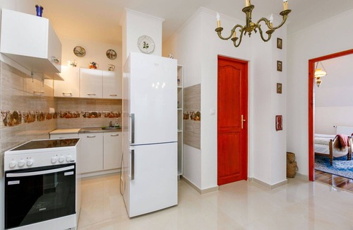Balatonbereny Apartment | Lovely apartment for 8 guests with A/C, WIFI, TV, patio and parking