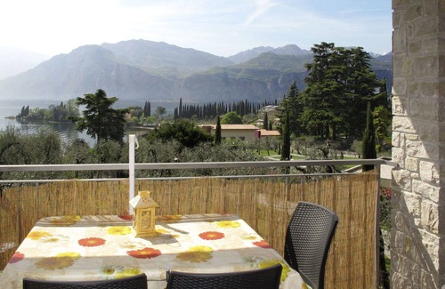 Val di Sogno Apartment | Lovely apartment for 4 guests with WIFI, TV, terrace, pets allowed and parking