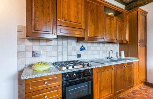Volterra Apartment | Lovely apartment for 5 people with WIFI, pool, TV, terrace and pets allowed