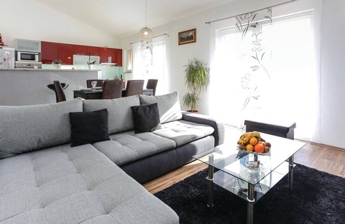 Ostrvica Apartment | Lovely apartment in Donja Ostrvica