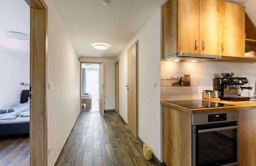 Balatonszemes Apartment | Lovely apartment for 6 people with A/C, WIFI, TV, balcony and parking