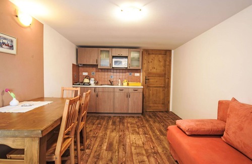 Horni Plana Villa | Lovely apartment in villa for 4 guests with pool, WIFI, TV, pets allowed and parking