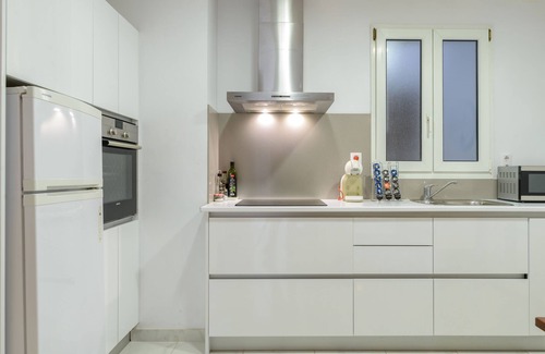 Eixample Apartment | Lovely Apartment In Girona City Centre 10 Minutes Walk To The Old Town