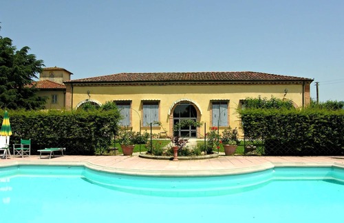 Scarperia e San Piero Villa | Lovely apartment in villa for 6 guests with WIFI, pool, TV, panoramic view and parking