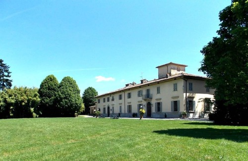 Scarperia e San Piero Villa | Lovely apartment in villa for 6 guests with WIFI, pool, TV, panoramic view and parking