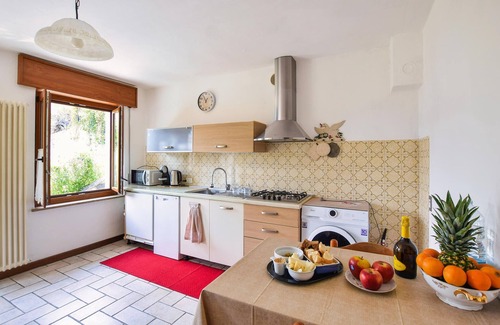 Pedavena Apartment | Lovely apartment in Pedavena with WiFi