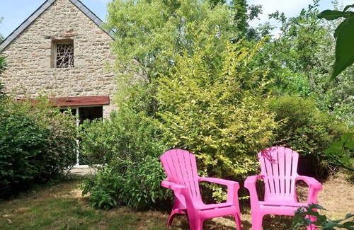 Loctudy Villa | Lovely apartment in villa for 6 people with terrace and pets allowed