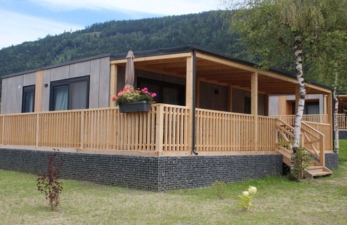 Ossiach House | Lovely apartment in villa for 6 people with WIFI, TV and terrace
