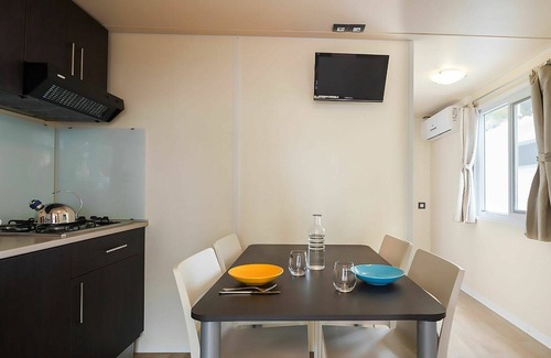 Sistiana House | Lovely apartment in villa for 4 people with pool, A/C, WIFI, TV, terrace and parking