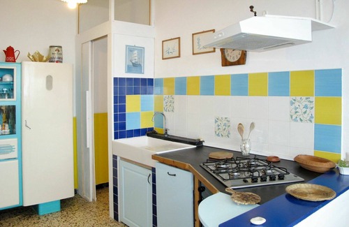 Costarainera Apartment | Lovely apartment for 6 guests with WIFI, TV, terrace, pets allowed and parking
