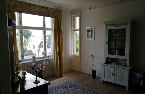 Strandvejen Condo | Lovely apartment near beach and park.