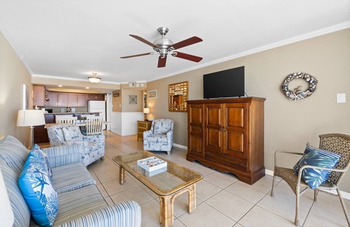 Crescent Beach Condo | Lovely Beach Front 4th Floor Condo! PW410