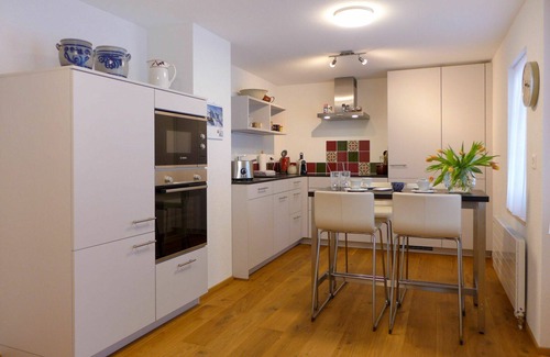 Schwenden Apartment | Lovely apartment for 4 people with WIFI, TV, patio, panoramic view and parking