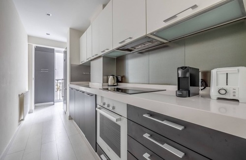 Arapiles Apartment | Lovely Chamberi 2BR w/Doorman, nr Ciudad Universitaria, by Blueground