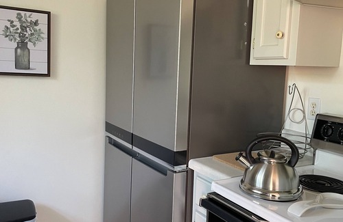 Knoxville Condo | Lovely/clean 1 Bedroom Condo 9 mins from Downtown