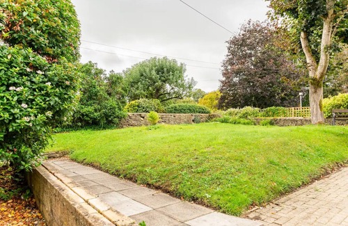 Cirencester Apartment | Lovely Cotswolds 1 bed nr town centre yet mins from river and countryside walks
