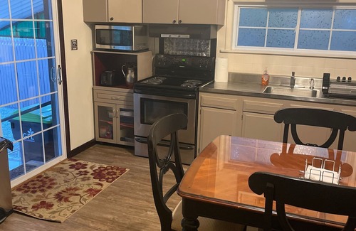 Elysburg Cottage | Lovely Cottage Next To Knoebels Amusement Park, Outdoor Pavilion, WiFi, Fire Pit