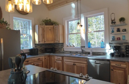 Winter Harbor Cottage | Lovely cottage on Acadia National Park's quiet Schoodic side. Pet friendly