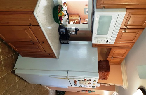 West End Cottage | Lovely cottage situated on the Beach with Beautiful ocean views