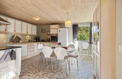 Egense House | Lovely cottage with view of the Limfjord