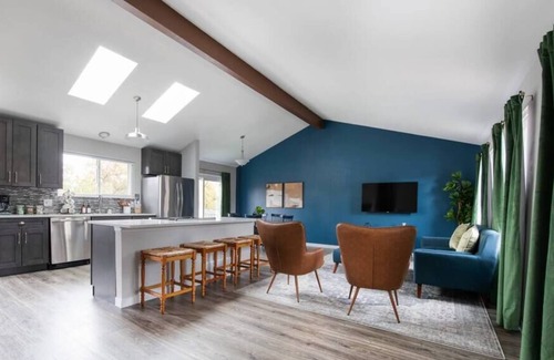 Highlands House | Lovely Denver Retreat W/ Cozy Fire Pit & Games!