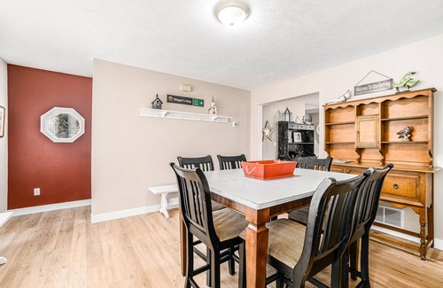 Thompsonville House | Lovely Escape in Crystal Mountain Resort w/Firepit, Full Kitchen, & Nearby Hot T