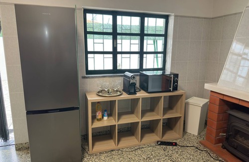 Seixal Apartment | Lovely Family-sized basement for up to 6 ppl. Full kitchen and private bathroom.