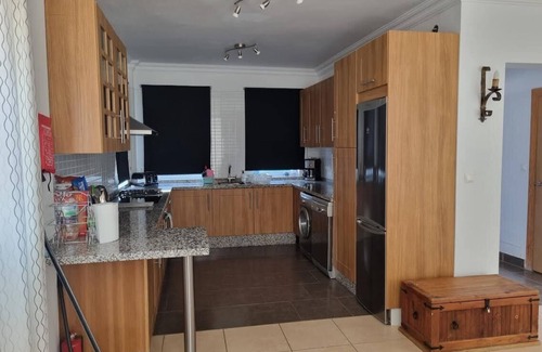 Cutar Villa | Lovely family villa overlooking Lake and Mountains 15 mins from Coast